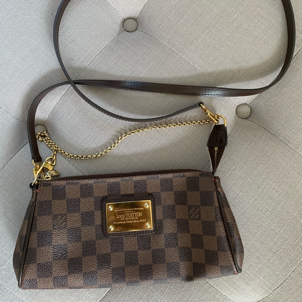 Louis Vuitton Shoulder Bag